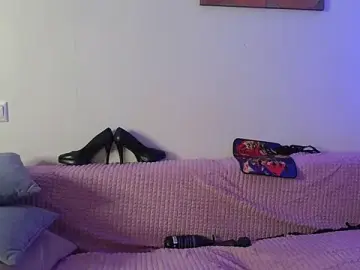 Stripchat Sex Cam of MaxMia
