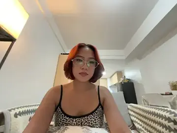 Stripchat Sex Chat of misscutee