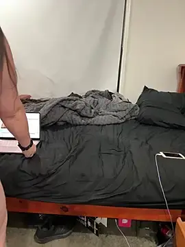 Stripchat Best Webcam of carinabro10