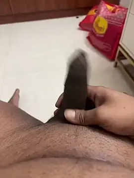 Stripchat Watch Live Sex Cams of robymeaty