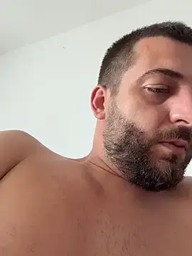 Stripchat Free Live Porn of Pablo_Hornyguy95