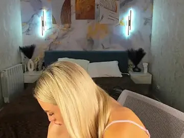 Stripchat Live Sex of Silen_Tori