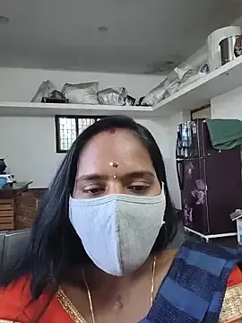 Stripchat Adult Webcams of Tamil_Sangeetha