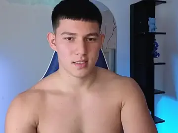 Stripchat Live Sex Cam of JamesCr_