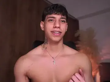 Stripchat Live Sex of Josep_Davies