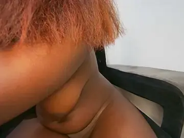 Stripchat Live Sex Cam of Hannah___1