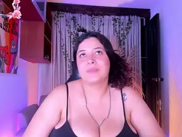 Stripchat Sex Cam of JulietaKane