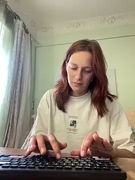 Stripchat Sex Cam of Lily_Viola
