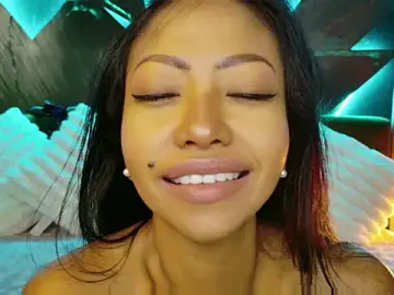 Stripchat Free Live Porn of ElyaQuinn