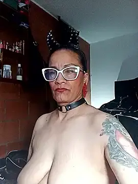 Stripchat Watch Live Sex Cams of Taylor-hardcore