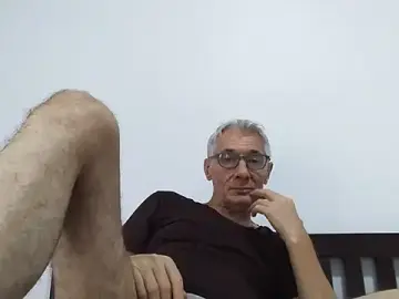 Stripchat Private Sex Chat of BIGUNCUTHARDCOCK