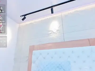 Stripchat Adult Webcam of FLEURGRECO