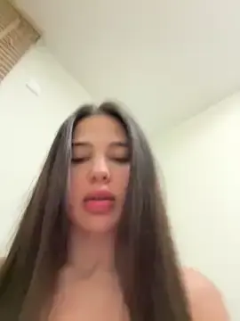 Stripchat Sex Cam of Sweet_Lana69