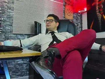 Stripchat Sex Cam of Nicolas_Fellener