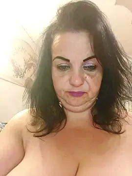 Stripchat Free Porn Cam of IvettkeXXX