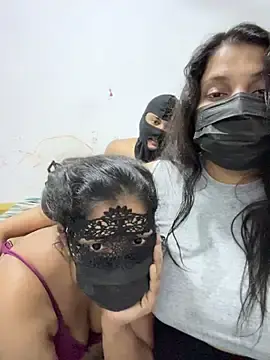 Stripchat Best live sex cam show of Savi-SL