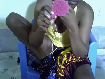 Stripchat Sex Cam of sexy_camara4