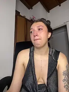Stripchat Live Porn of Mia__Gray