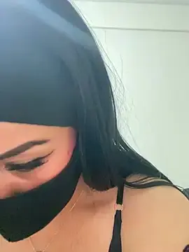 Stripchat Nude Webcam of mari_layali