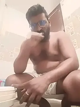 Stripchat Best live sex cam show of surya385