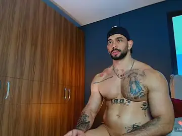 Stripchat Adult Video Chat of massimo_visconti
