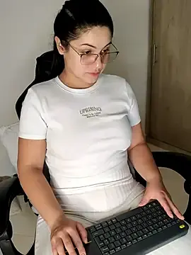 Stripchat Best live sex cam show of Lia_Hurley