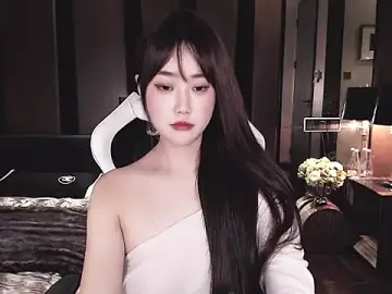 Stripchat Watch Live Sex Cams of Aurora_-77