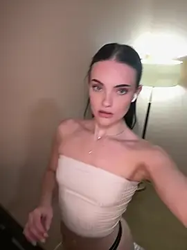 Stripchat Live Sex of KarissaChantelle