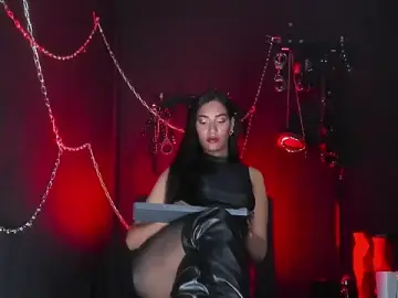 Stripchat Free Live Porn of ValeryMooon
