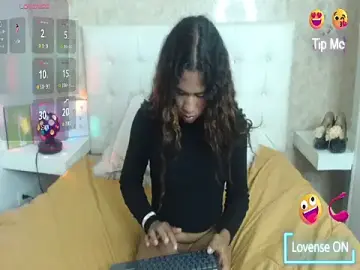 Stripchat Live Porn of Renata_Valentina