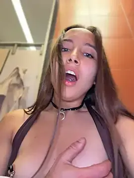 Stripchat Live Porn of ICrazyOneIRL