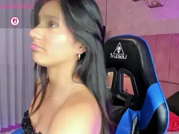 Stripchat Live Sex of MAGIC_KAORI