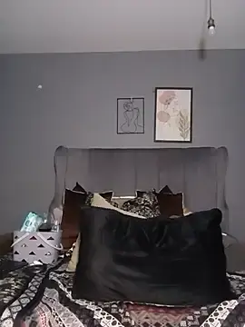 Stripchat Sex Cam of RealMsPEARLsEXY69