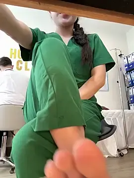 Stripchat Free Porn Cam of secretly_masturbating