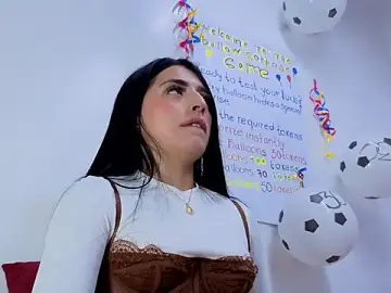 Stripchat Best Webcam of Julieta-Horny-