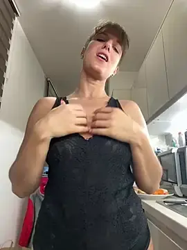 Stripchat Watch Live Sex Cams of jennifer11772