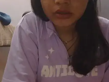 Stripchat Free Porn Cam of Aleena_Singh