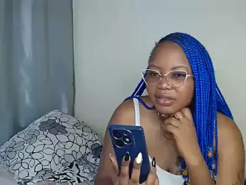 Stripchat Adult Webcam of Petit_haris