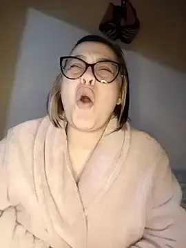Stripchat Watch Live Sex Cams of lualviz