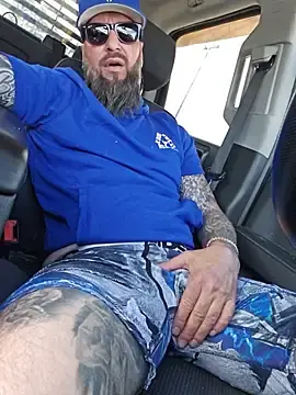 Stripchat Best live sex cam show of Beardedtattood