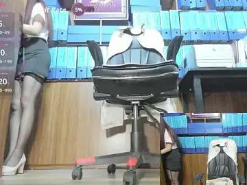 Stripchat Adult Webcam of Office_Sexy