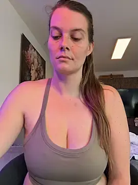 Stripchat Adult Webcam of newMichelle