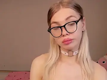 Stripchat Free Live Porn of Blondy_Fina