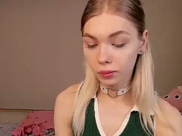 Stripchat Adult Video Chat of Blondy_Fina