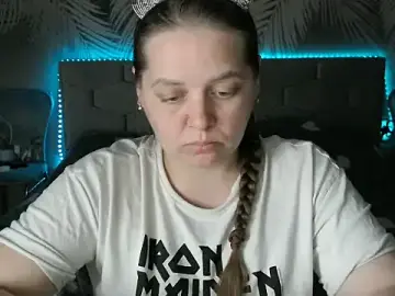 Stripchat Free Porn Cam of uliastar