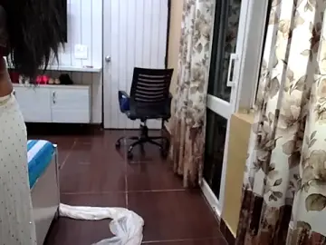 Stripchat Sex Cam of yourradhika