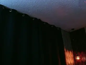 Stripchat Free Porn Cam of Michaell_Peters