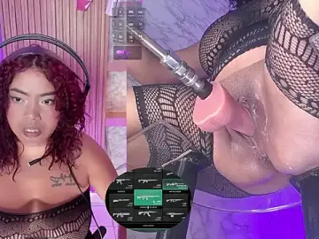 Stripchat Live Sex Cam of NinaCapelli