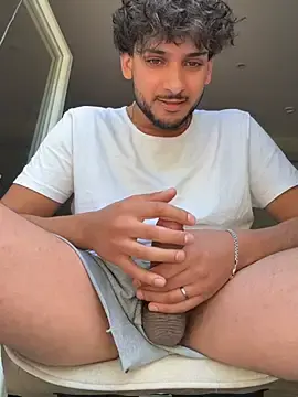 Stripchat Sex Cam of Gipsyboysteve