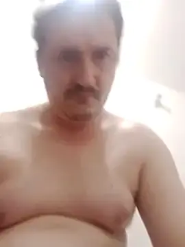 Stripchat Adult Video Chat of Rob39anos